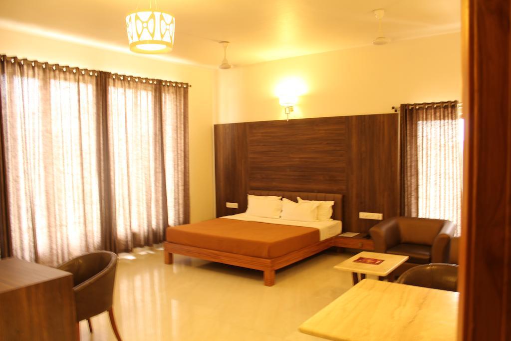 Hotel Grand 3D Bhuj Pokoj fotografie