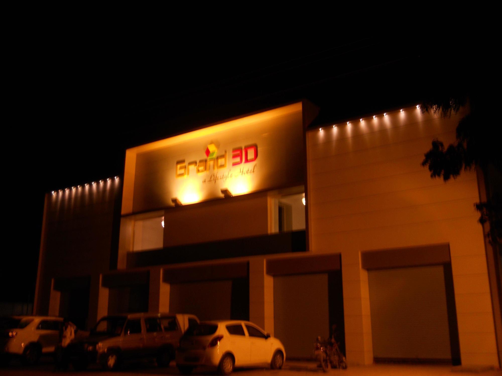 Hotel Grand 3D Bhuj Exteriér fotografie